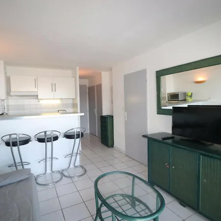 Appartement 2 Pieces Cabine, 6 Pers, Terrace Face A Sete, 2 Etoiles, Clevacances 2 Cles - Fr-1-472a-223 Sète